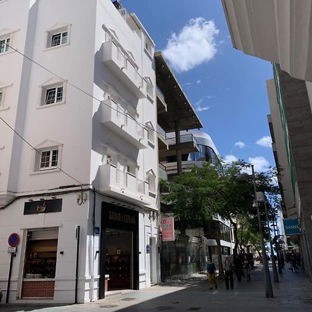Apartamento En C/ Leon Y Castillo 阿雷西费 外观 照片
